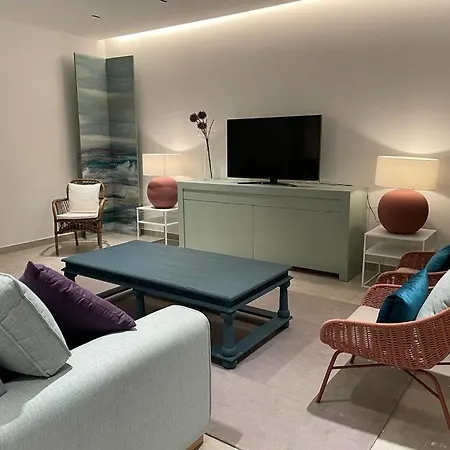 Lyrioshomes Luxury Costa Ballena Апартаменты *