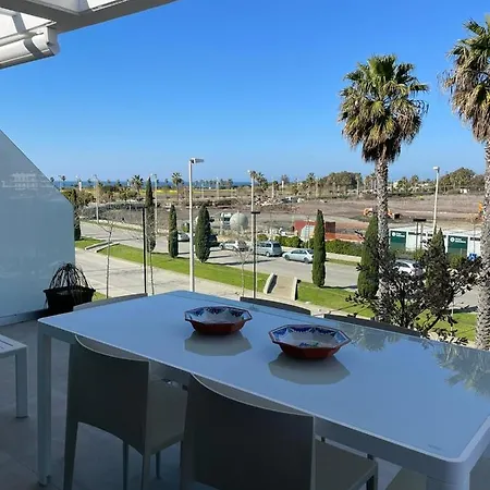 Lyrioshomes Luxury Costa Ballena Апартаменты *